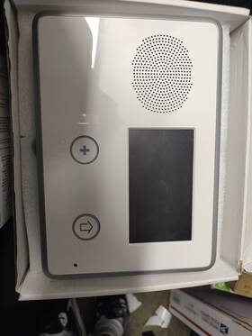 2 Gig 2gig-gcx Go Control Panel Model For Adt