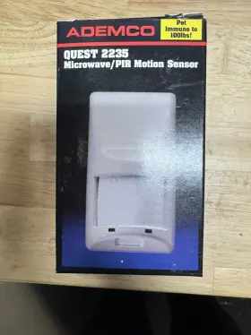 2235 Ademco Quest Microwave / Pir Motion Sensor Pet Immune 2235 Ademco Quest Microwave / Pir Motion Sensor Pet Immune