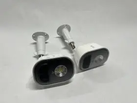 Als1102b-100nas Arlo Indoor/outdoor Smart Home Security Light - Al1101 With Battery Pack Of 2