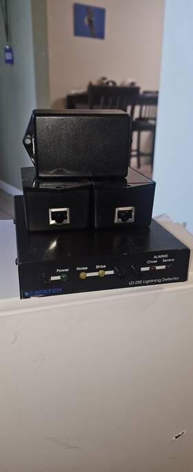 Bolteck Ld-250 250b Long Range Lightning Detector And 3 Ant-1 Sensors