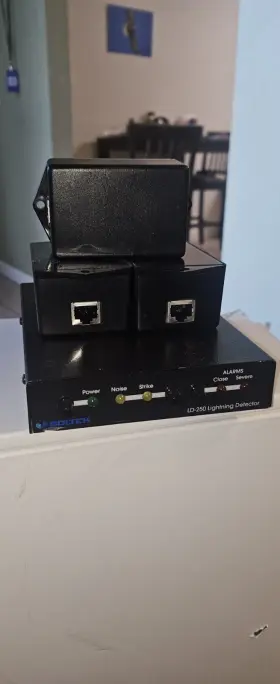 Ld-250 Bolteck 250b Long Range Lightning Detector And 3 Ant-1 Sensors