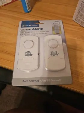 95054 Bunker Hill Security 2 Pack Vibration Window And Door Alarm Siren Model