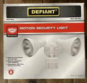 54126 Defiant Motion Security Light 463 837 Brand New In Box