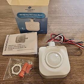 Dependable Direct Yt-d1wt01 High Bay Pir Fixture Mount Occupancy Sensor - New Open Box