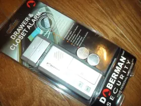 Se-0103 Doberman Security Se- 0103 Drawer/closet Alarm Se-0103 Doberman Security Se- 0103 Drawer/closet Alarm