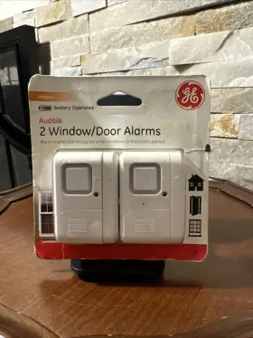 36019 Ge Brand New Sealed - 2 Indoor Audible Window/ Door Alarms No Wiring Needed 36019 Ge Brand New Sealed - 2 Indoor Audible Window/ Door Alarms No Wiring Needed