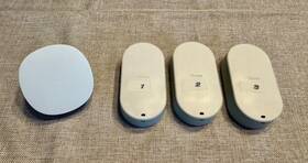 Govee H5041 Wifi Gateway And Three Temp Sensors