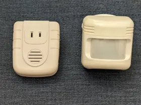 6012-rx Healthco Indoor Motion Sensor With Chime And Grounded Outlet Receiver 6012-rx Healthco Indoor Motion Sensor With Chime And Grounded Outlet Receiver