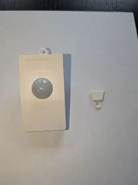 Hsm200 Homeseer Z-wave Multi-sensor Motion Temperature And Light Sensor