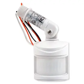Hs-fls100 Homeseer Technologies One Pair Z-wave Plus Floodlight Sensor G2