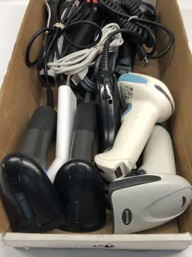 580047 Honeywell Lot Of 9 Scanners Reallin