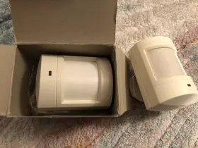 60-511-01-95 Interlogix Ds9241 Lot Of 2 Motion Detectors Untested 60-511-01-95 Interlogix Ds9241 Lot Of 2 Motion Detectors Untested