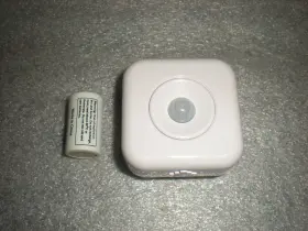Mot800 Iris Motion Sensor White Model With Battery