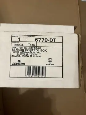 6779-dt Leviton Dual Technology Pir/us Sensor Control Box