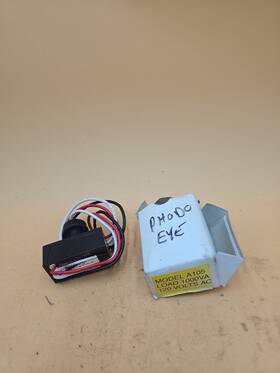 Precision Multiple Controls Inc A-105p A105 120v Photo Control Eye