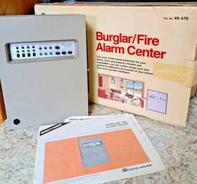 Radioshack 49-470 Unused Vintage Safe House Radio Shack Burglar Fire Alarm Center Look
