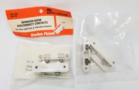 49-518 Radioshack Safe House Window/door Disconnect Contacts 49-518 Radioshack Safe House Window/door Disconnect Contacts