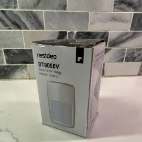 Dt8050v Resideo Dual Technology Motion Sensor Wired Indoor White 15m Range