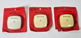 49-615 Safe House 3 Vintage Light Activated Alarms #49-615 Nos