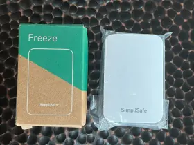 01231c36 Simplisafe Fs3 Freeze Sensor Smart Accessory En# New In Box