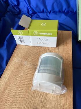 Simplisafe 2ijat Motion Sensor #2ijat Unused In Original Box