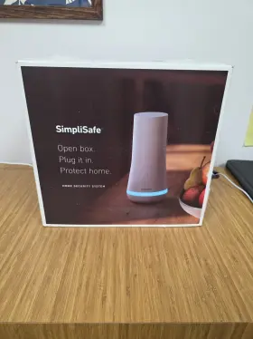 Simplisafe 815017029872 The Shield 9 Piece Home Security System New In Box