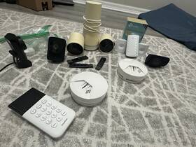 Simplisafe 980189209 Security System Accessory Lot Entry Glass Break Motion Sensors Cam