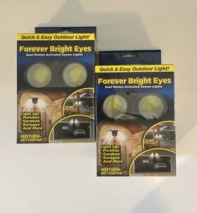Tekno Tek501 Lot Of 2 - Forever Bright Eyes Dual Motion Activated Sensor Lights