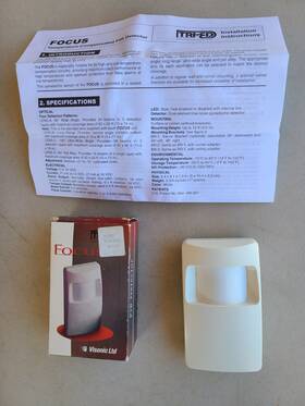 Visonic 469501 Ltd Wired Pir Motion Detector With Installation Instructions And Original Box