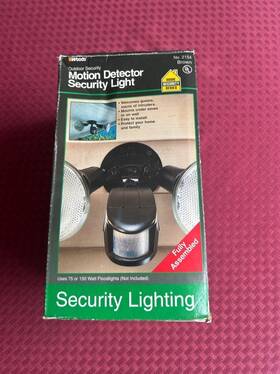 Woods Industries 2154 New Vintage Outdoor Security Motion Detector Light # Brown