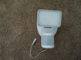 9305 Zenith Health Led Motion Sensor