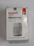 Honeywell Home 5800PIR-RES Wireless Passive Infrared Motion Sensor New. Price: $40.00.