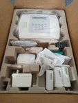 Honeywell L3000 Lynx Plus Alarm Panel Wireless Contacts 1 Motion Keyfob New Open. Price: $249.00.