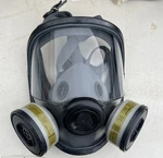 Honeywell North 5400 Series Full Face Respirator Mask Dual Connector Fit M/l Open. Price: $60.00.