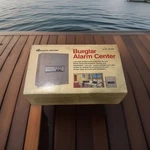 Radio Shack Safe House Burglar Alarm Center 49-450 Open. Price: $49.99.