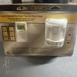 Defiant Daylight Adjusting Indoor Digital Timer With Motion Sensor New. Price: $14.50.
