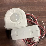 Leviton OSFHU-1TW High Bay Lighting Passive Infrared Occupancy Sensor E74 Used. Price: $19.99.
