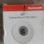 Honeywell 997 Ceiling Mount Pir 360 Motion Detector, Detectors New. Price: $60.00.
