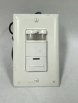 Leviton ODS10-IDW Decora 120/277-VOLT Wall Switch Occupancy Sensor, White Used. Price: $10.50.